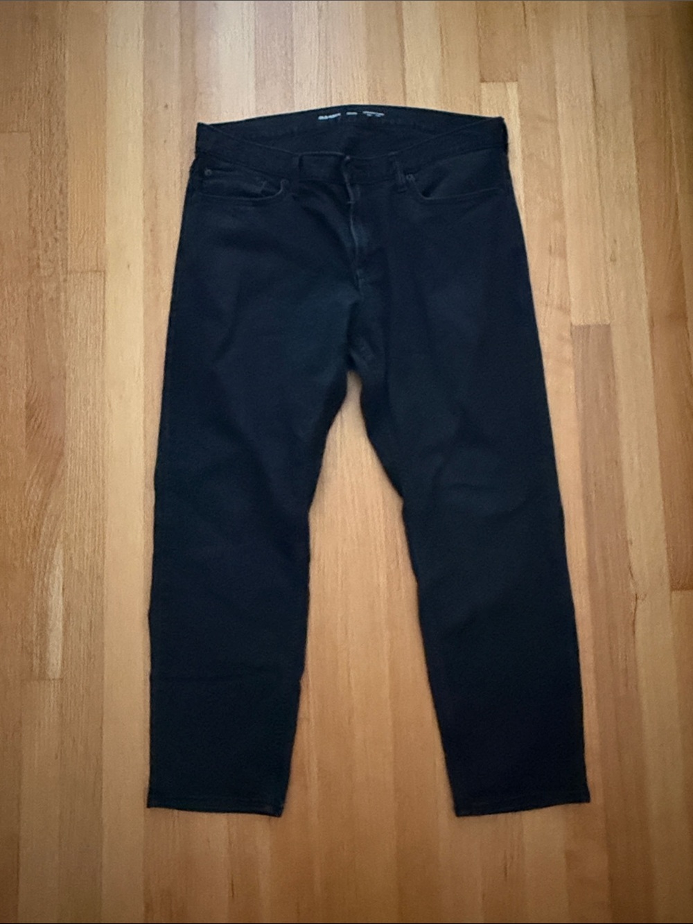 Old Navy Classic Black Straight-Leg Jeans 36x30